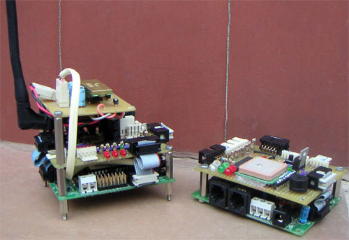 Las dos torres de control de TupperBot