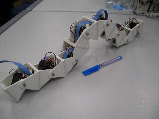 \includegraphics[%
scale=0.3]{ps/cube-rev1.eps}