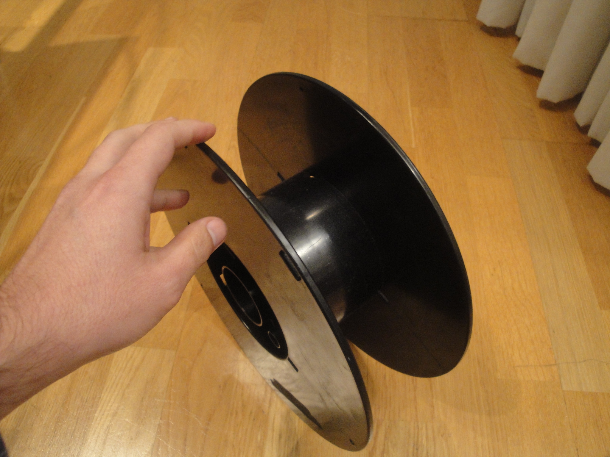 Rollo de 2.3kg de ABS gastado(Click para ampliar)