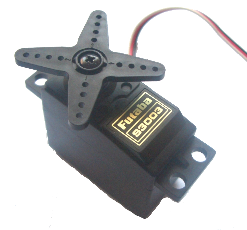 Servo futaba 3003